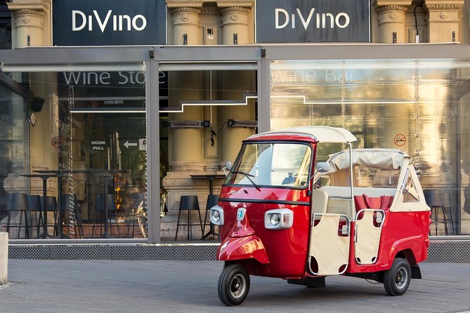 Budapest Private Tuk Tuk Tour with Wine Tasting and Cheese Platter - Key things to know before you hop in a tuk tuk