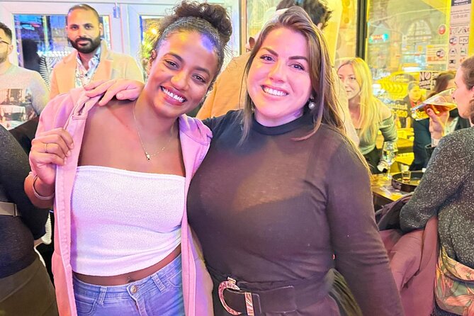Budapest Pub Crawl & Ruin Bar Tour – Free Shots & VIP Entry - The guide factor: how the English host improves your night