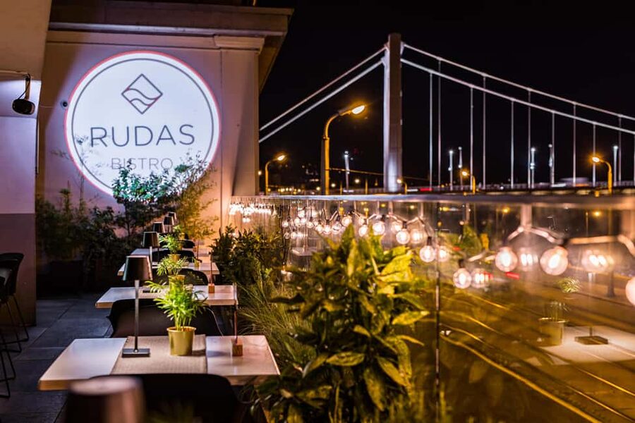 Budapest: Rudas Spa Entry with 3-Course Meal - Panorama Pool Views Over the Danube: The Part You Will Remember