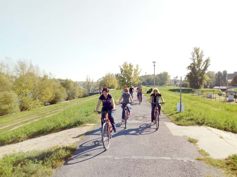 Budapest: Self-Guided Bike Tour to scenic Szentendre - Price and Value: What You Pay, What You Get