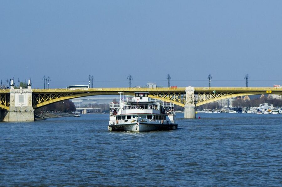 Budapest: Sightseeing Cruise on the Danube - FAQ