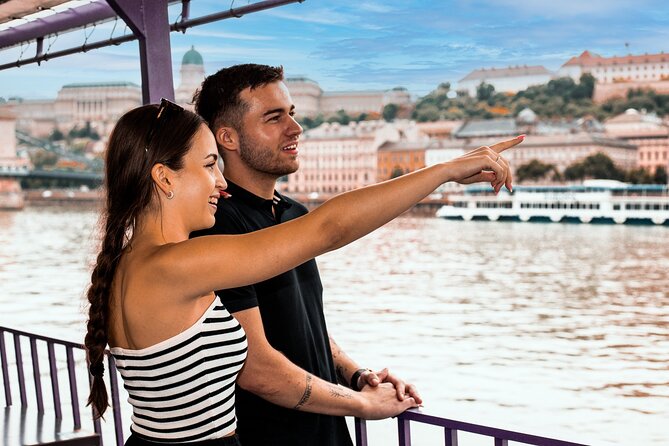 Budapest Sightseeing with Drink Included - Bridges that tell you where you are: Chain Bridge and Margaret Bridge