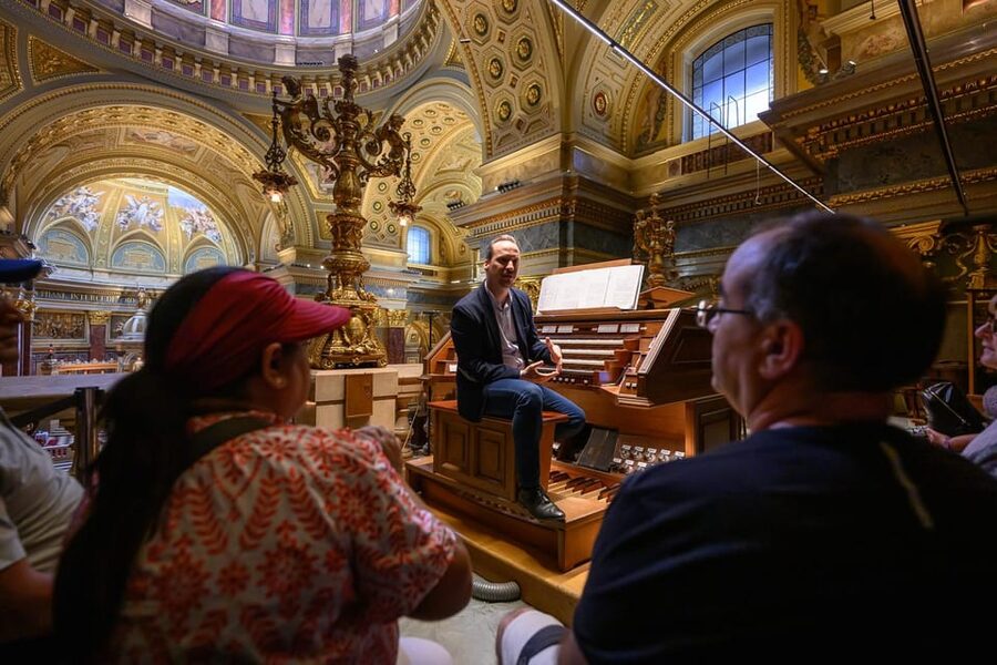 Budapest: St.Stephen's Basilica Grand Organ Concert Tickets - St. Stephen’s Basilica, Budapest’s Icon Stop