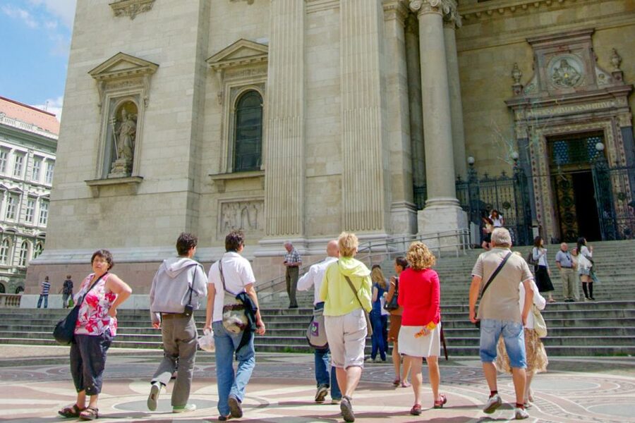 Budapest: St Stephen's Basilica Tour - Why This Basilica Tour Feels Worth It in 1 to 1.5 Hours