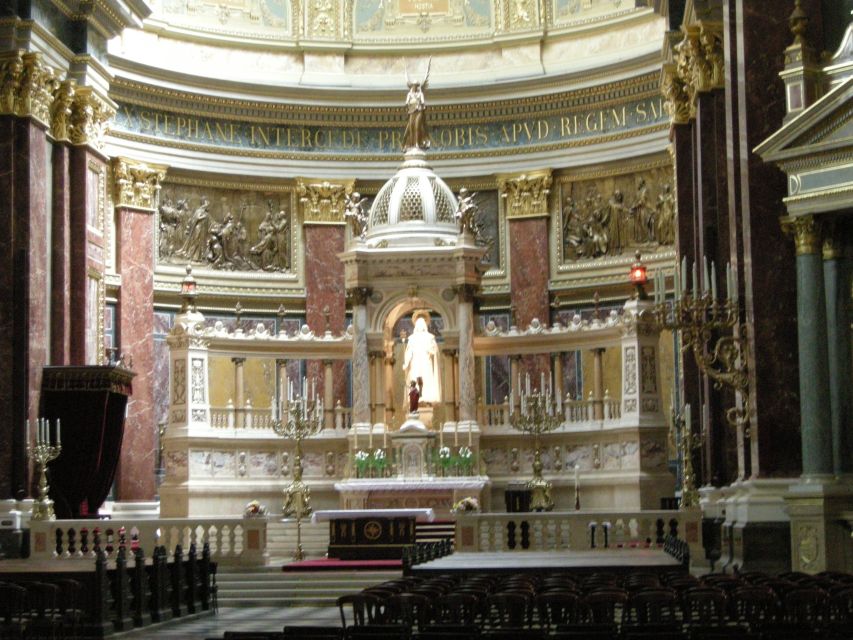 Budapest: St Stephen's Basilica Tour - How the Tour Stays Interesting: Guides, Pace, and Photo Time