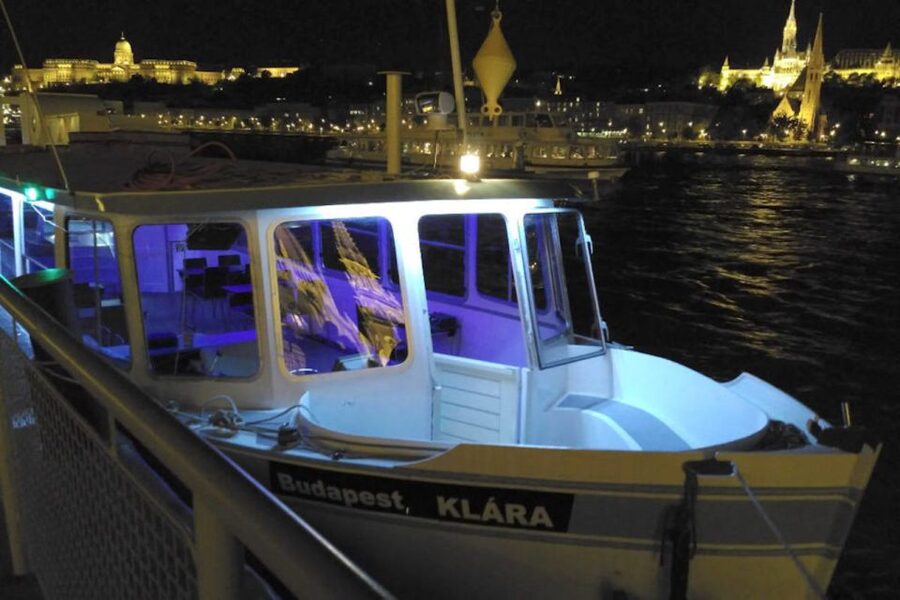 Budapest: Stag Party Boat with Beer and Wine - Key points before you board