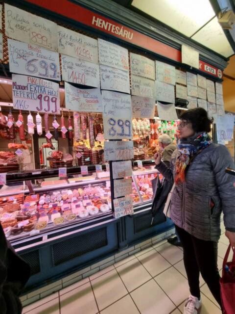 Budapest Streetfood Heaven: Tasting and Markets with a local - Who Should Book This Tour, and Who Might Skip It