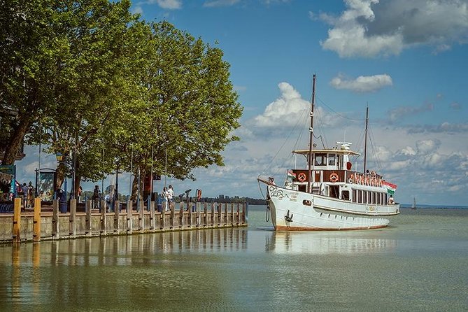 Budapest to Lake Balaton and Porcelain Museum Private Day Tour - Timing, weather, and the lavender reality check