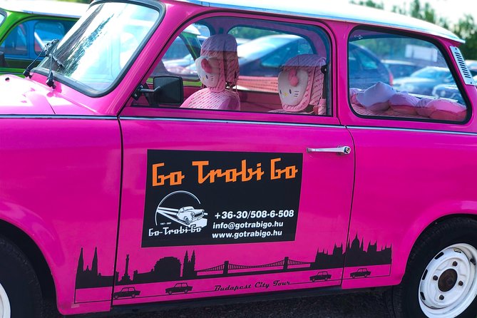 Budapest Trabant Tour- Go Trabi Go - The real driving experience, manual gearbox and 2-stroke basics