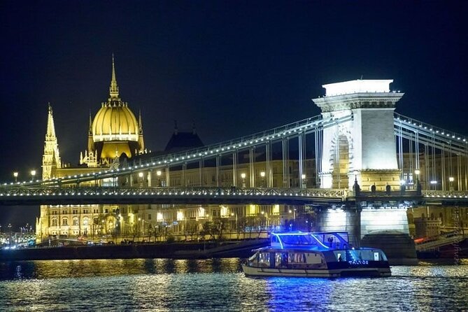 Budapest Unlimited Prosecco and Wine Cruise Day or Sunset Option - Gellért Hill, Elisabeth Bridge, and the Viewpoint Payoff