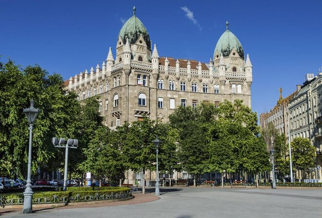 Budapest Urban Walk - Budapest City Tour with Cake & Coffee - Key things to know before you go