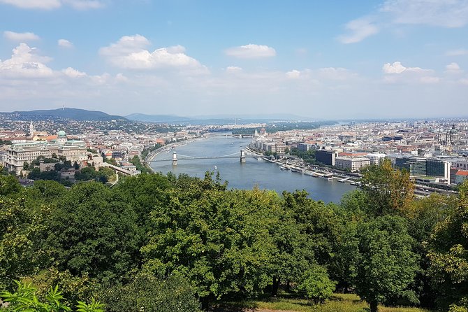 Budapest Walking Tour with Your Private Guide: 20+ Highlights - Meeting Point and How the Day Moves (Metro, Tram, and Escalators)