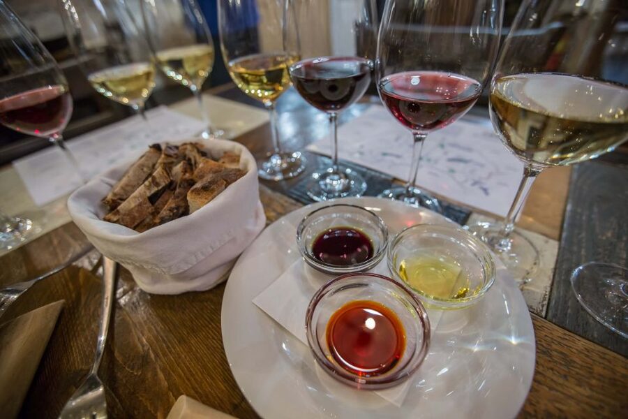 Budapest: Wine, Cheese, and Charcuterie Tasting - Finding The Tasting Table Budapest in District VIII