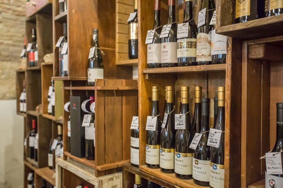 Budapest: Wine, Cheese, and Charcuterie Tasting - A 90-Minute Hungarian Wine Crash Course That Still Feels Relaxed