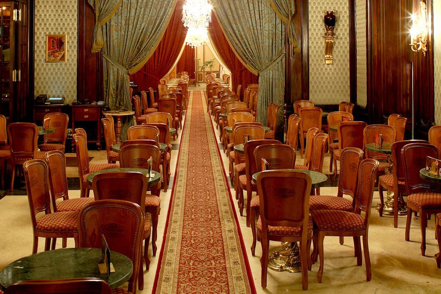 Café Wandering: An Excursion through Budapest’s Belle Epoque - Gerbeaud to the Danube by tram: a smart break in pace