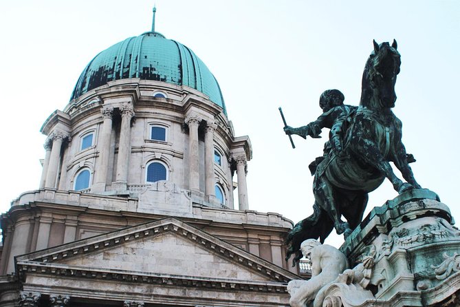 Castle District tour with Matthias Church Ticket & Cake & Coffee - Buda Castle Complex: Seeing How 1265 Became the Baroque Palace