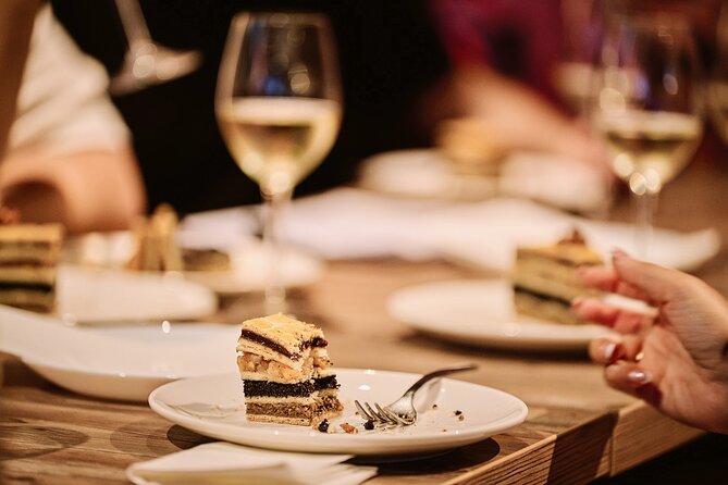 Central Budapest Food Walking Tour with Drinks Included - Key Highlights You Should Know Before You Go