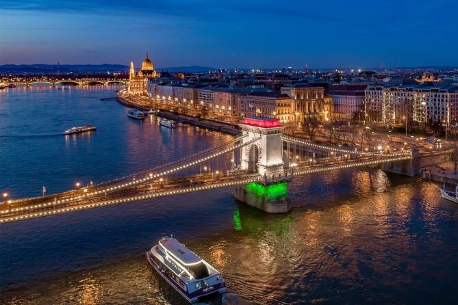 Cocktail Cruise and City Views on the Danube in Budapest - Margaret Bridge and Chain Bridge: the perfect in-between photo frames