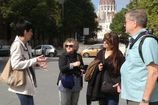 Communist Budapest Walking Tour - Bem József Square and the uprising’s starting spark