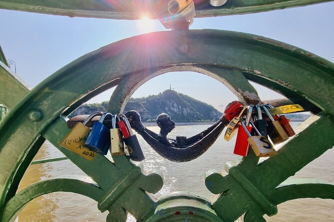 Complete Budapest - Full Day Private Tour with Lunch (8hr) - Buda Castle Hill: Matthias, Fishermen’s Bastion, and UNESCO energy