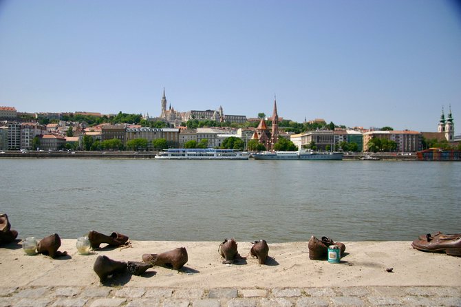 Complete Budapest - Full Day Private Tour with Lunch (8hr) - Heroes’ Square and City Park: big symbolism, softer pacing