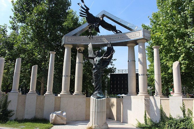 Downtown Pest Walking Tour - Price and value: is $123 for 3 hours fair?