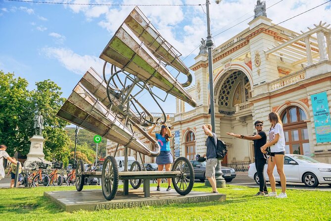 E-Scooter Half-Day Private Tour in Budapest with Food Tastings - Guides, riding tips, and the photo-and-video bonus