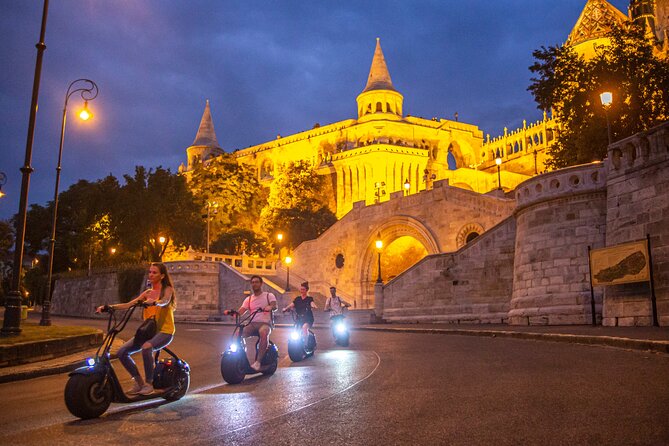 Easy & Convenient E-Scooter Rental for Sightseeing in Budapest - Helmet, lock, lights: the small details that make riding easier