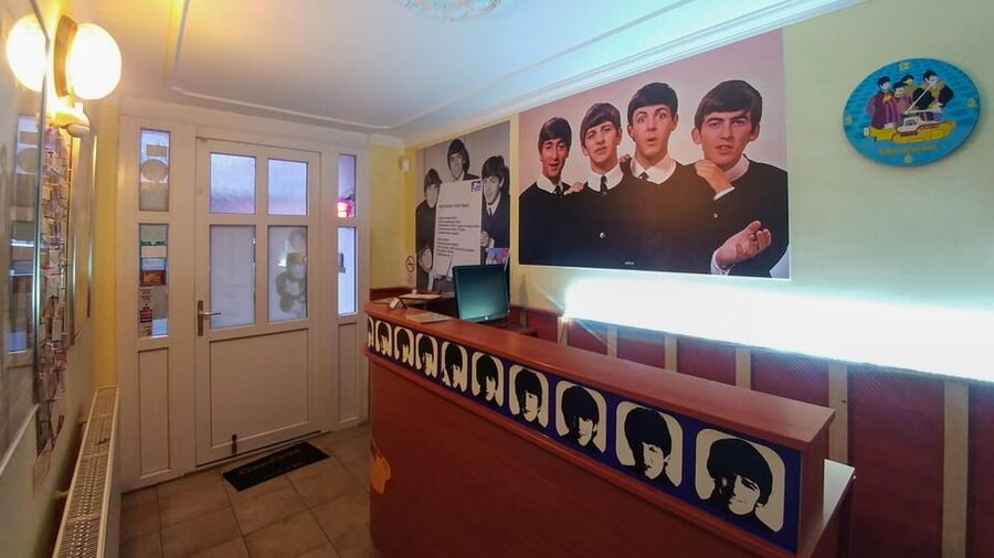 EGRI ROAD BEATLES MUSEUM - Key things to know before you go