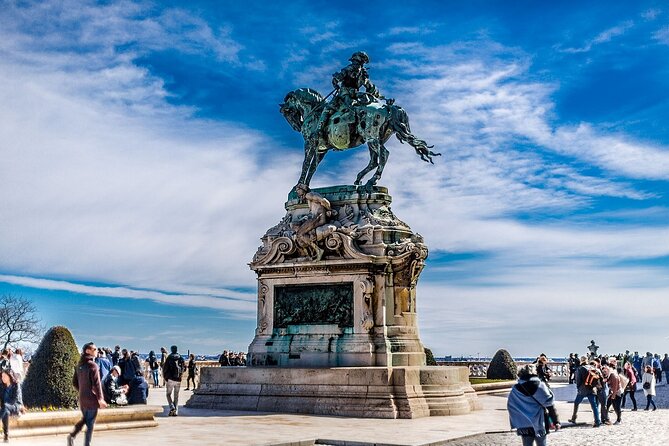 Essential Walking Tour - Group Size, Pace, and Why the Tour Feels Personal