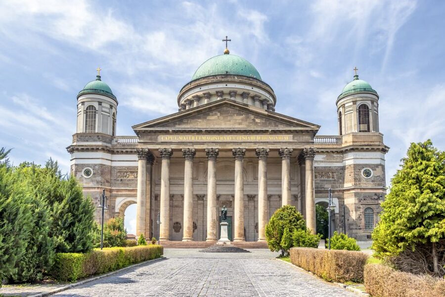 From Budapest: Danube Bend Day Trip in English - Visegrád: Royal Residence stones and that Danube valley panorama
