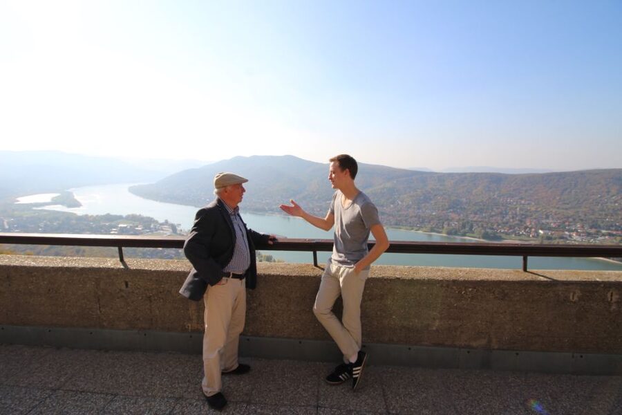 From Budapest: Danube Bend & Szentendre Tour with Lunch - Return to Budapest by Boat: When It Runs, When It Switches