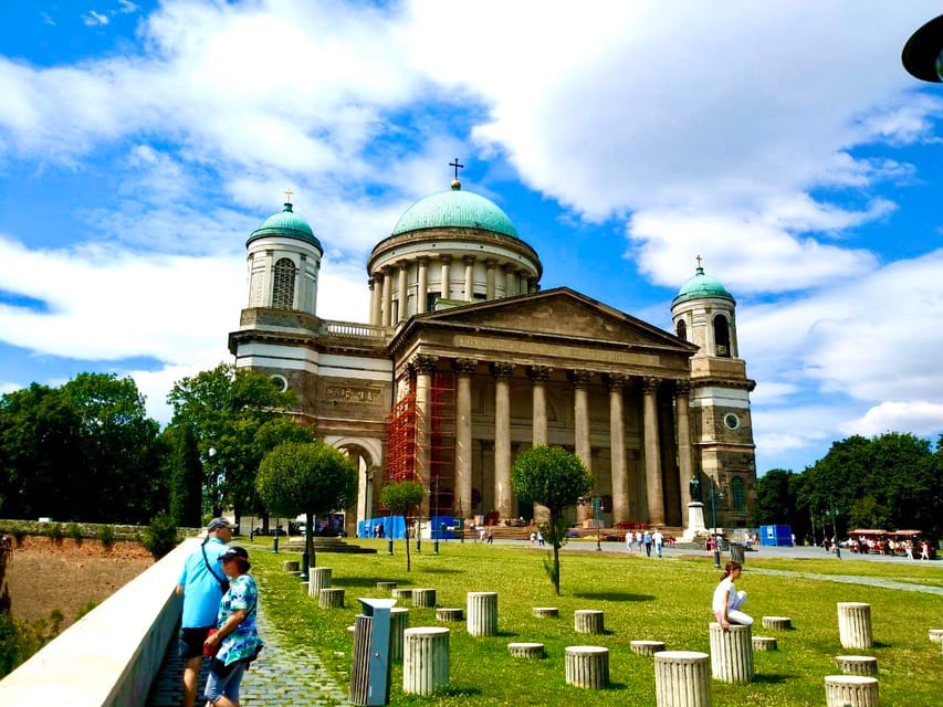 From Budapest: Full-Day Danube Bend Tour with Lunch - Key highlights to watch for