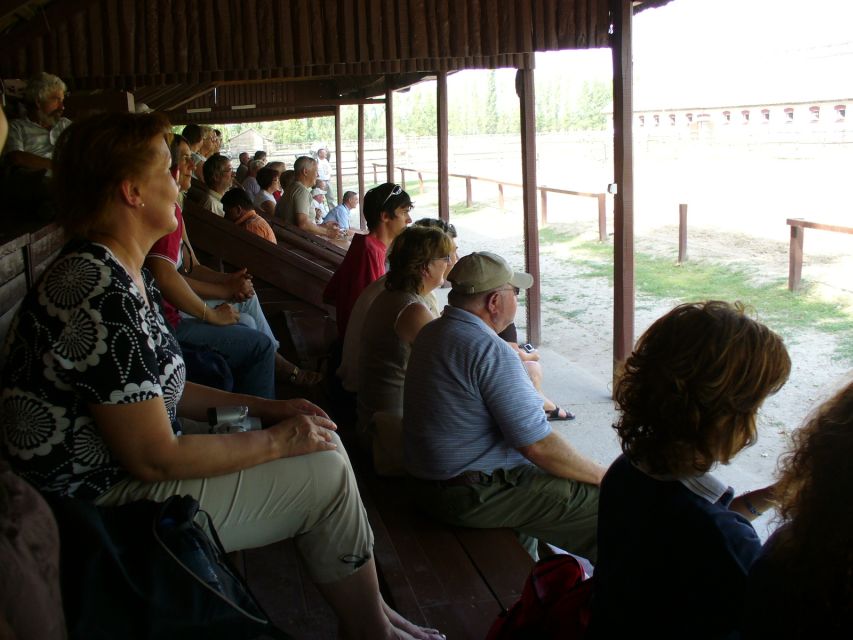 From Budapest: Full-Day Puszta Tour with Lunch and Show - Language, group flow, and what it means for your experience