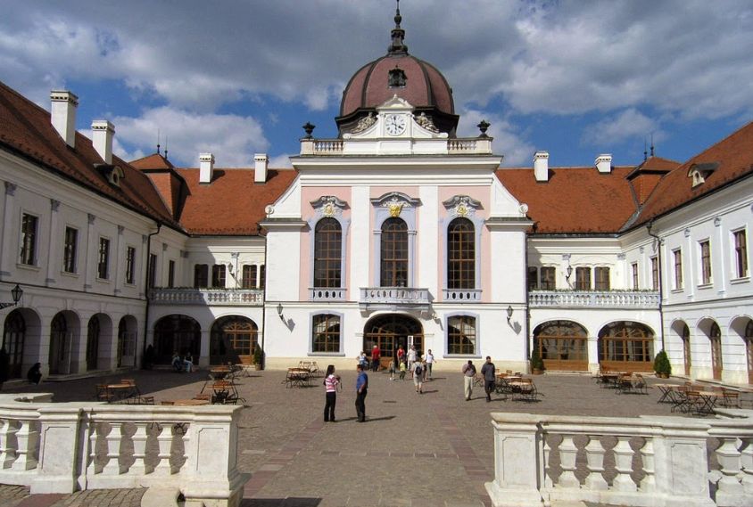 From Budapest: Gödöllő Palace of Queen Elizabeth Tour - Price and value: is 67 USD worth it for 3.5 hours?
