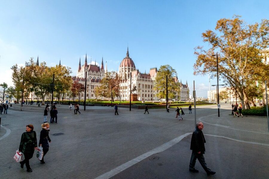 From Vienna: Guided Day Trip to Budapest - Why Budapest Works So Well as a One-Day Hit from Vienna