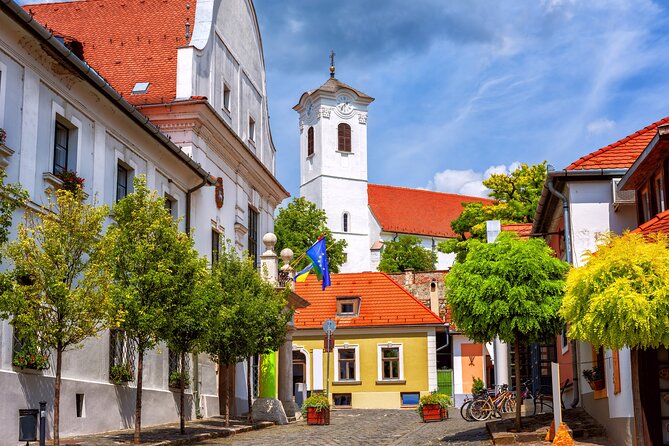 Godollo Sisi Castle and Szentendre Full-Day Private Tour from Budapest - Stop 2: The 45-Minute Switch to Szentendre’s Baroque Pace