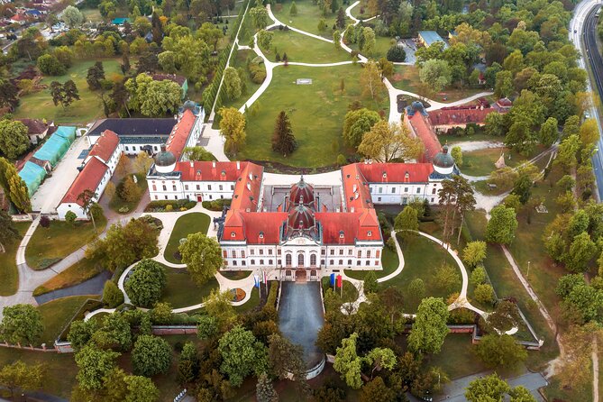Godollo Sisi Castle and Szentendre Full-Day Private Tour from Budapest - Lunch in Szentendre: Included, so you can actually enjoy the break