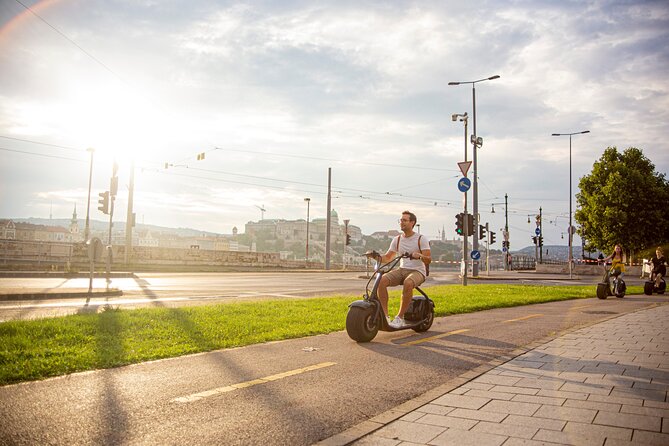 Guided Tours in Budapest on E-Scooter with various routes - What makes the guide matter, and why names you might hear stand out