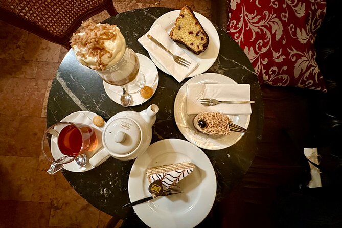 Guilty pleasures - A Budapest Dessert & Coffee House Tour - Meeting at Hungarian State Opera, then heading into café-land