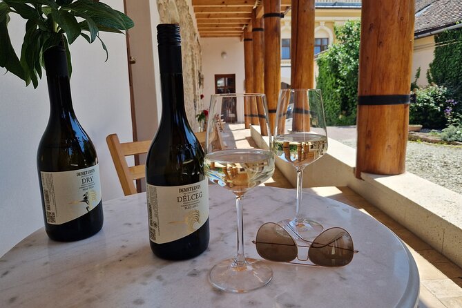 Half Day Tokaj Wine Tasting Tour in Mád Hungary with lunch - Vineyard Time at Király dűlő tető, Dry and Sweet Whites