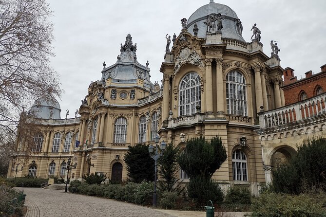 Historical and Cultural Walking Tour in Budapest - City Park and Vajdahunyad Castle, Where the Past Looks Like Architecture