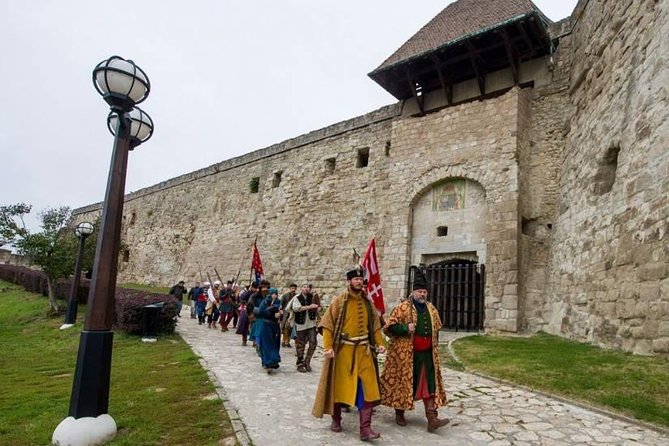 Home to Bull's Blood red wine! Eger with winetaste private tour - Price and value: is $420 per person worth it?