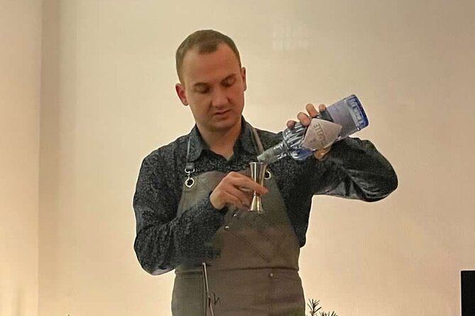 Hungarian Gin and Tonic Tasting and Workshop - Hungarian Gin and Tonic Tasting and Workshop, Budapest in 2.5 Hours