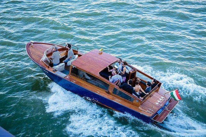 Luxurious, private day cruise with a waterlimousine to Szentendre - Drinks, Money, and the Little Costs That Change the Feel