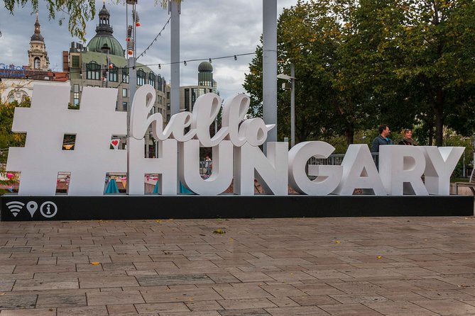 Orientation walk in Budapest - Private tour value, and how the price really breaks down
