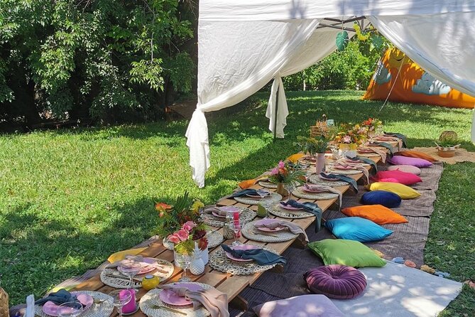 Picnics experience in Hungary - Where you meet and how the timing usually feels