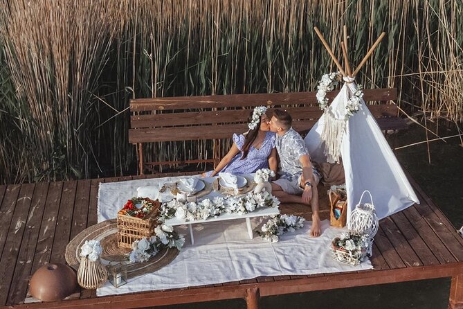 Picnics experience in Hungary - Entertainment that keeps conversation flowing