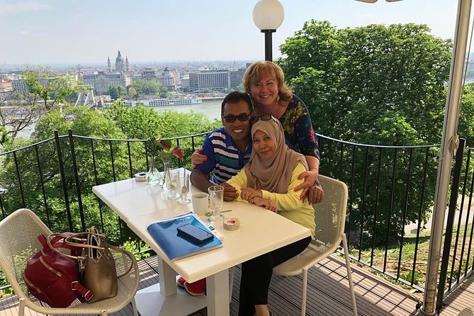 Private 4 Hours Budapest city tour and 3 hours Széchenyi thermal spa relax - Szechenyi Baths: 18 Pools, Cabin Included, and How to Use Your 3 Hours