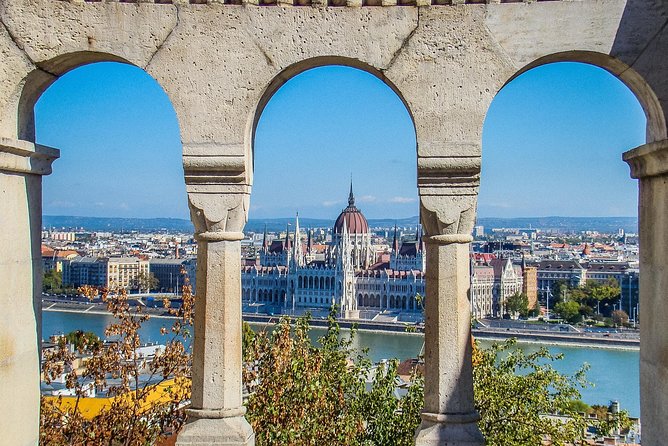 Private 4-hours City Tour of Budapest with private guide and Hotel Pick-up - Stop 5, Andrassy Avenue: the street that ties it all together